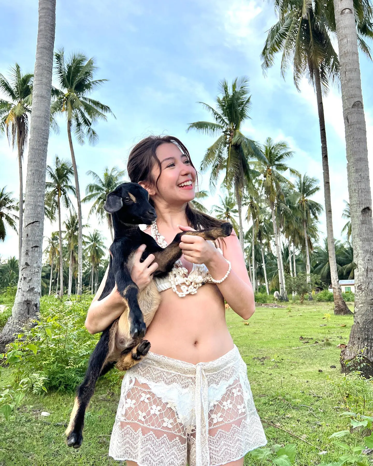 Donnalyn Bartolome - donnalyn-bartolome-13.webp